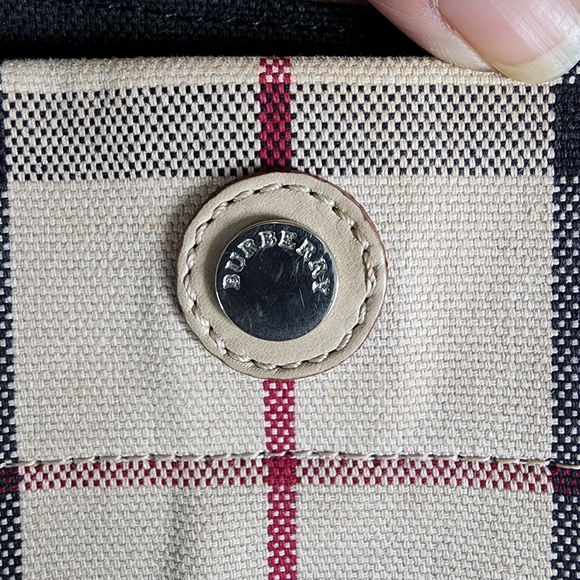 BURBERRY Nova Check Tote Bag - Picture 13 of 15
